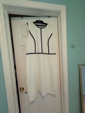 Kasper White Midi Dress with Black Trim